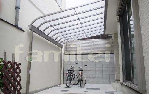 テラス屋根
