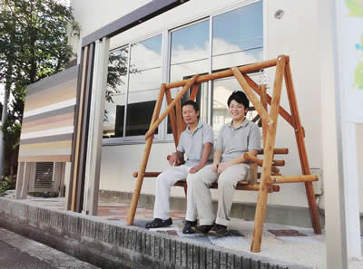 ファミリー庭園和歌山店 店舗案内 ご契約でブランコプレゼント