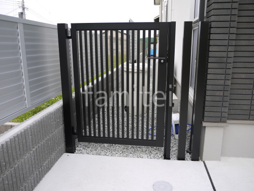 ��������� LIXIL�ꥯ���� �ץ쥹��4�� 12-09 �ҳ���