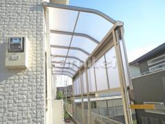 洗濯干し屋根 レギュラーテラス屋根 1階用 R型アール屋根 目隠しパネル(前面 正面)1段 目板隙間ふさぎカバー 物干し