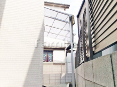 雨除け屋根 LIXILスピーネ1階 特殊加工 斜めカット