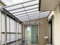 雨除け屋根 LIXILスピーネ1階