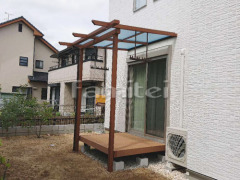 フル木製調テラス屋根 YKK サザンテラス パーゴラタイプ 1階