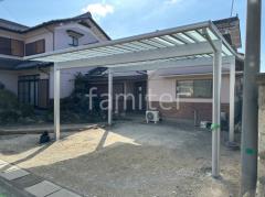 本体色:ピュアシルバー 屋根色:クリアマット