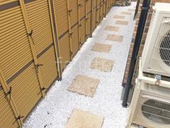 平板敷き 化粧砂利敷き 施主支給