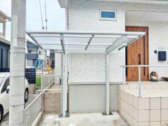 サイクルポート YKKエフルージュFIRST