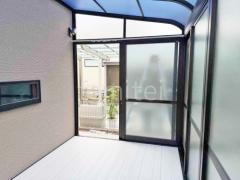 本体色 カームブラック 屋根色 アースブルー(マット調)